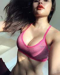 Aisha Bajaj Profile Picture